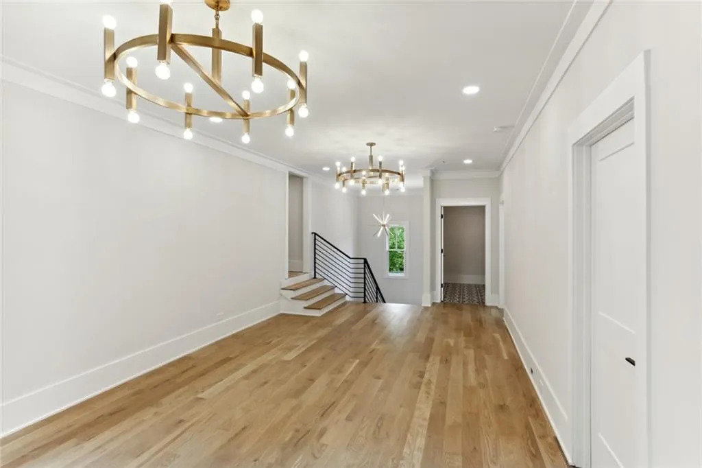 505 Belada Boulevard, Sandy Springs, Georgia 30342, 5 Bedrooms Bedrooms, ,6 BathroomsBathrooms,Residential,Sold,505 Belada Boulevard,7007489
