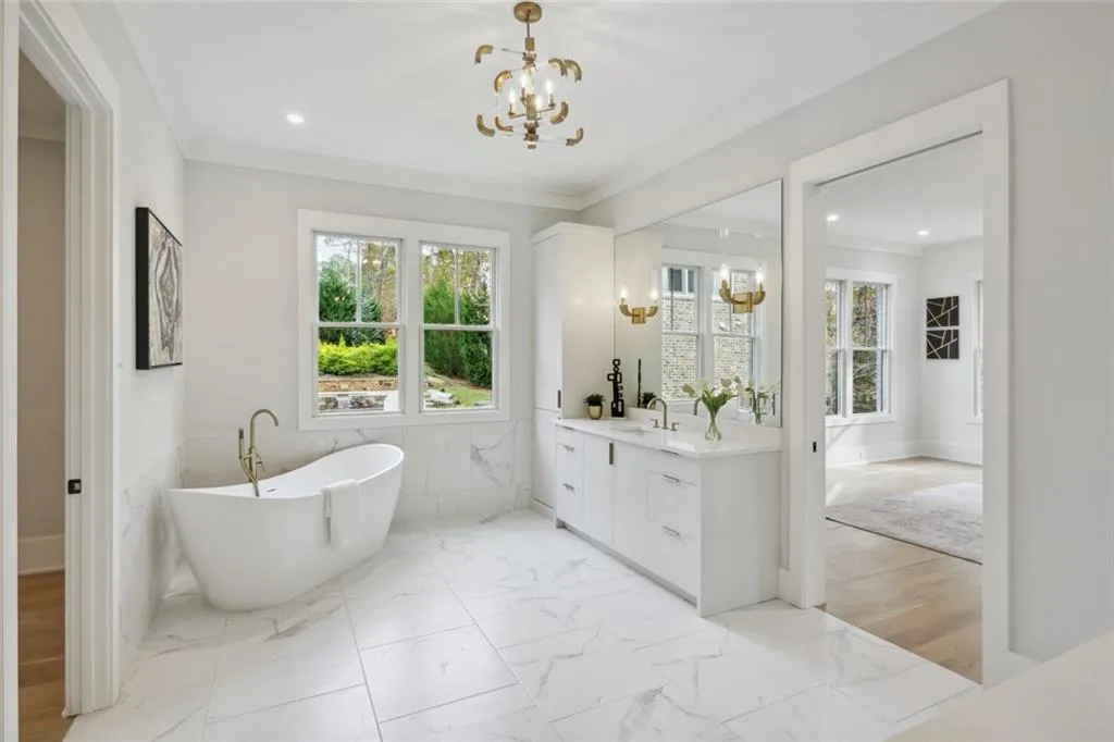 505 Belada Boulevard, Sandy Springs, Georgia 30342, 5 Bedrooms Bedrooms, ,6 BathroomsBathrooms,Residential,Sold,505 Belada Boulevard,7007489