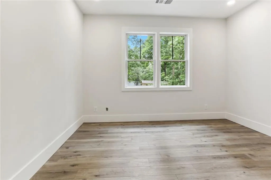 505 Belada Boulevard, Sandy Springs, Georgia 30342, 5 Bedrooms Bedrooms, ,6 BathroomsBathrooms,Residential,Sold,505 Belada Boulevard,7007489