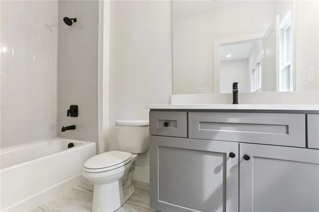505 Belada Boulevard, Sandy Springs, Georgia 30342, 5 Bedrooms Bedrooms, ,6 BathroomsBathrooms,Residential,Sold,505 Belada Boulevard,7007489