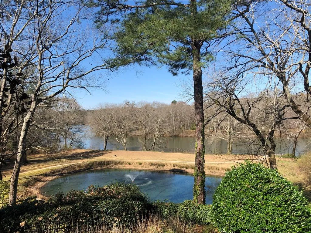 255 Rivermere Way, Sandy Springs, Georgia 30350, 6 Bedrooms Bedrooms, ,5 BathroomsBathrooms,Residential,Sold,255 Rivermere Way,6583592