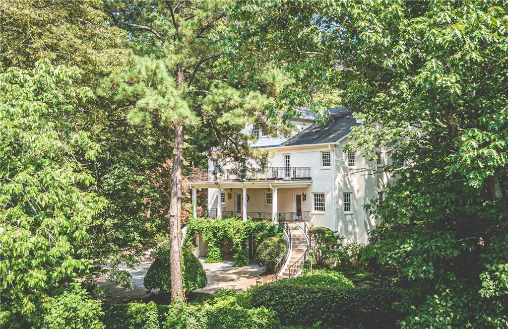 255 Rivermere Way, Sandy Springs, Georgia 30350, 6 Bedrooms Bedrooms, ,5 BathroomsBathrooms,Residential,Sold,255 Rivermere Way,6583592