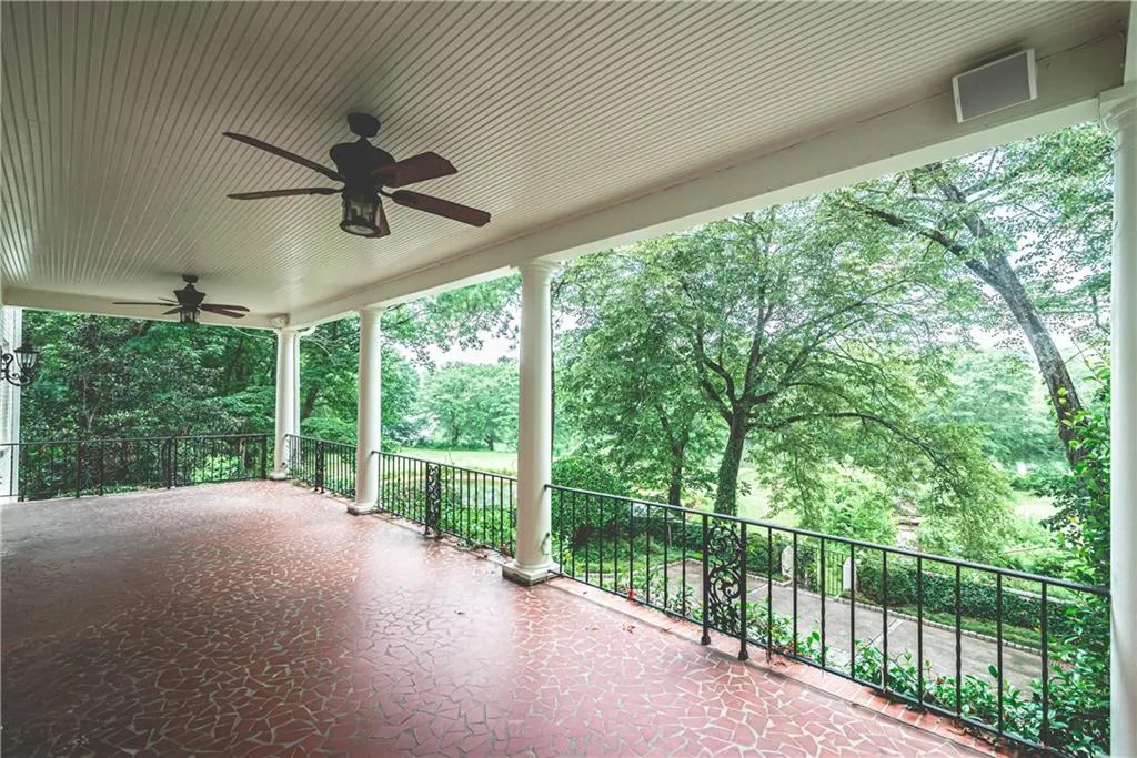 255 Rivermere Way, Sandy Springs, Georgia 30350, 6 Bedrooms Bedrooms, ,5 BathroomsBathrooms,Residential,Sold,255 Rivermere Way,6583592