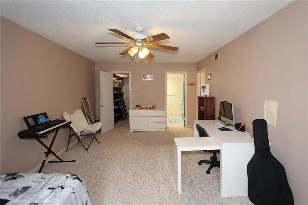 6851 Roswell Road Ne Unit A9, Atlanta, Georgia 30328, 3 Bedrooms Bedrooms, ,2 BathroomsBathrooms,Residential,Sold,6851 Roswell Road Ne Unit A9,5933964