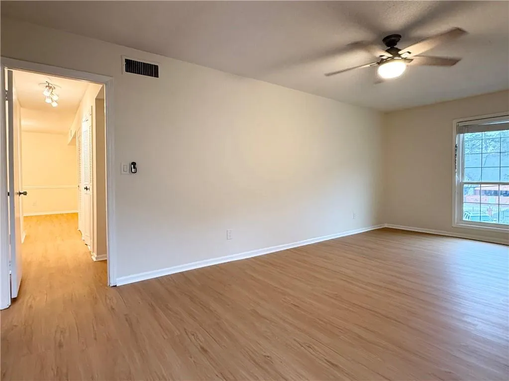 6851 Roswell Road Unit O34, Atlanta, Georgia 30328, 2 Bedrooms Bedrooms, ,2 BathroomsBathrooms,Residential,For Sale,6851 Roswell Road Unit O34,7722221