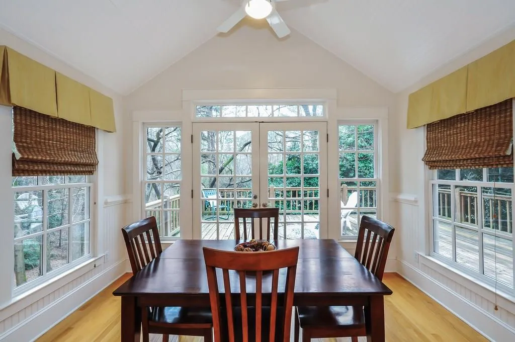 2685 Spalding Drive, Sandy Springs, Georgia 30350, 5 Bedrooms Bedrooms, ,5 BathroomsBathrooms,Residential,Sold,2685 Spalding Drive,6122937