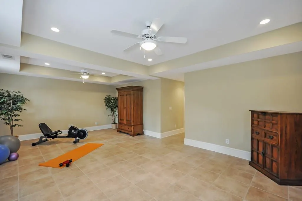 2685 Spalding Drive, Sandy Springs, Georgia 30350, 5 Bedrooms Bedrooms, ,5 BathroomsBathrooms,Residential,Sold,2685 Spalding Drive,6122937