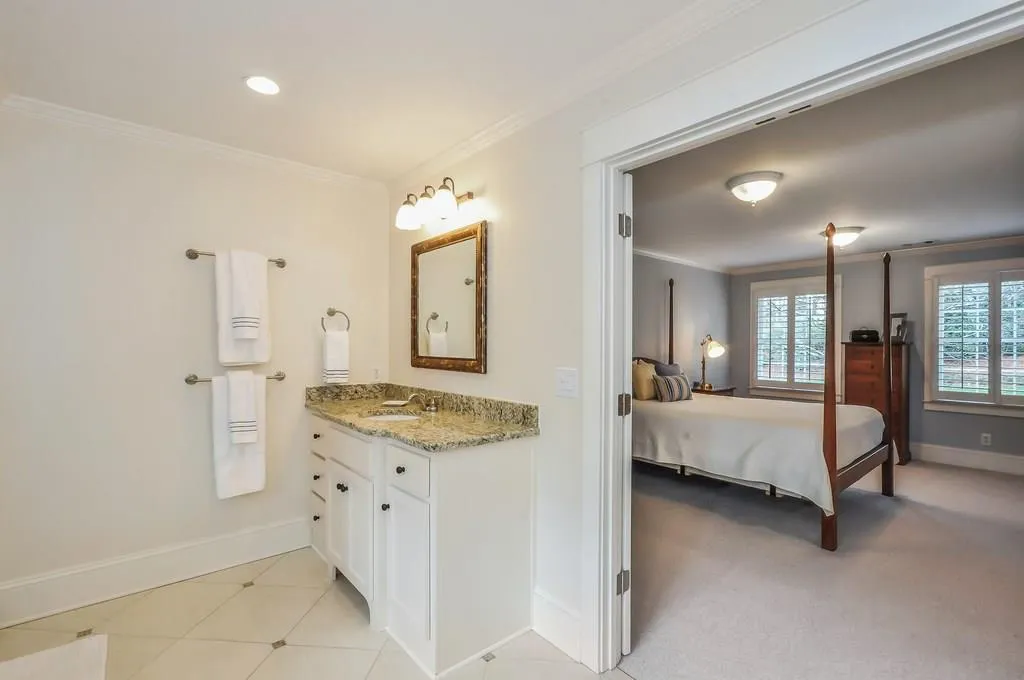 2685 Spalding Drive, Sandy Springs, Georgia 30350, 5 Bedrooms Bedrooms, ,5 BathroomsBathrooms,Residential,Sold,2685 Spalding Drive,6122937