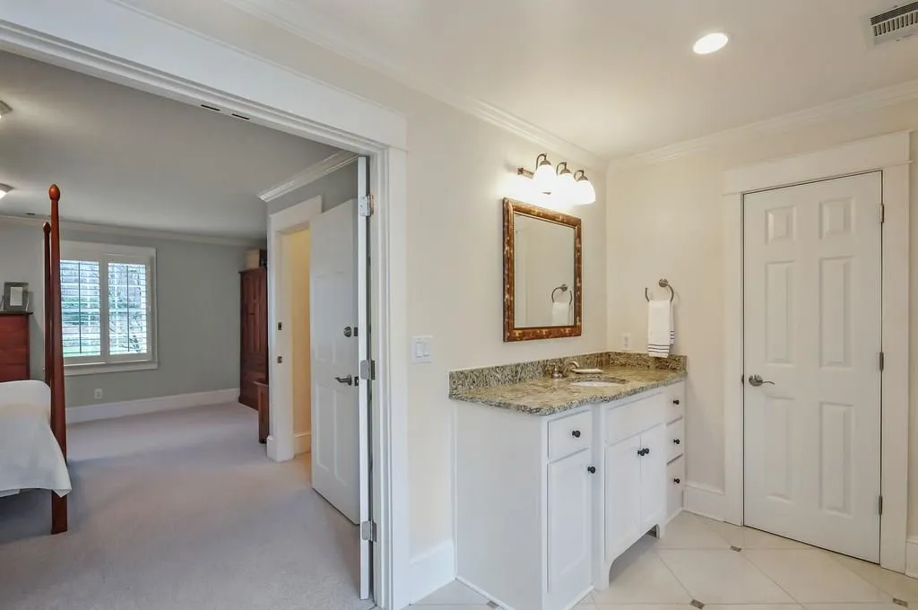 2685 Spalding Drive, Sandy Springs, Georgia 30350, 5 Bedrooms Bedrooms, ,5 BathroomsBathrooms,Residential,Sold,2685 Spalding Drive,6122937