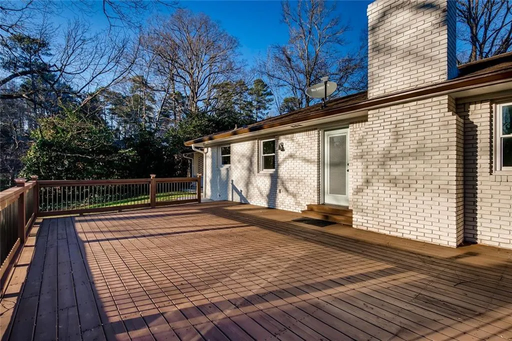 445 Montevallo Drive, Atlanta, Georgia 30342, 4 Bedrooms Bedrooms, ,4 BathroomsBathrooms,Residential,Sold,445 Montevallo Drive,6690330
