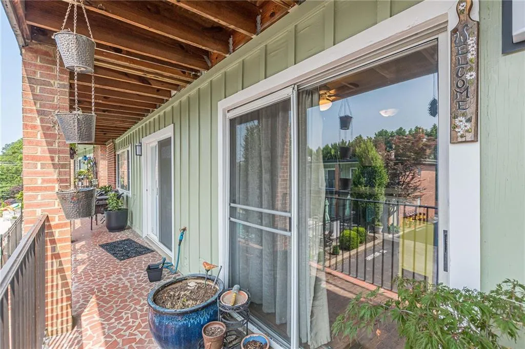 1705 Monroe Drive Ne Unit D05, Atlanta, Georgia 30324, 2 Bedrooms Bedrooms, ,1 BathroomBathrooms,Residential,For Sale,1705 Monroe Drive Ne Unit D05,7592114