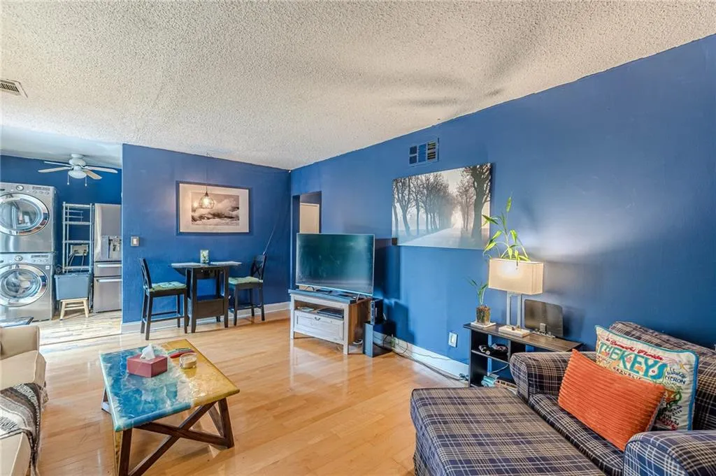 1705 Monroe Drive Ne Unit D05, Atlanta, Georgia 30324, 2 Bedrooms Bedrooms, ,1 BathroomBathrooms,Residential,For Sale,1705 Monroe Drive Ne Unit D05,7592114