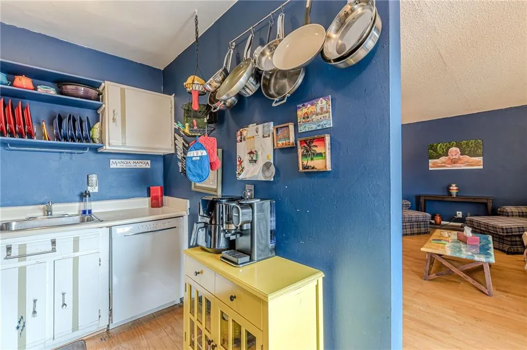 1705 Monroe Drive Ne Unit D05, Atlanta, Georgia 30324, 2 Bedrooms Bedrooms, ,1 BathroomBathrooms,Residential,For Sale,1705 Monroe Drive Ne Unit D05,7592114