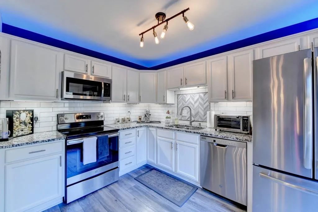 8933 Carroll Manor Drive, Sandy Springs, Georgia 30350, 2 Bedrooms Bedrooms, ,2 BathroomsBathrooms,Residential,Sold,8933 Carroll Manor Drive,7371294