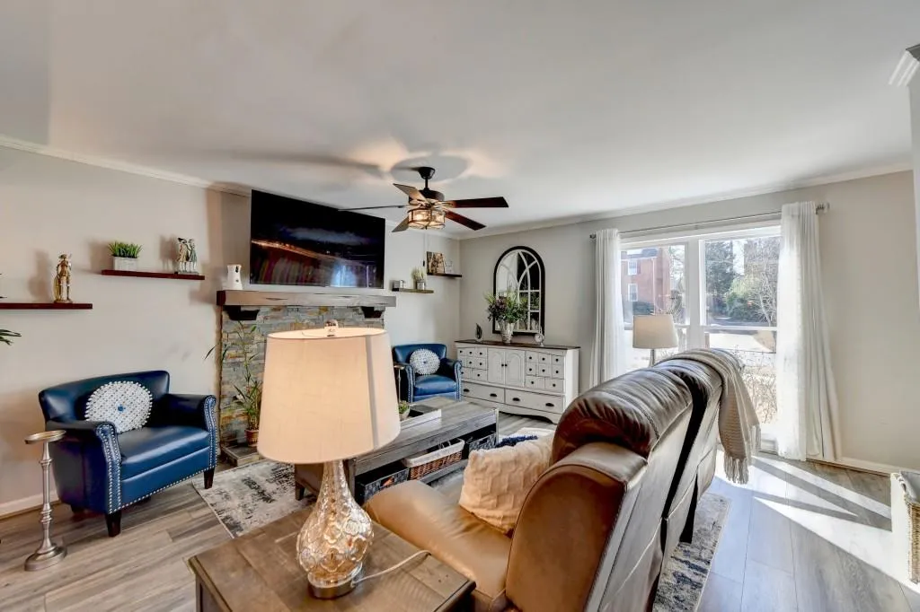 8933 Carroll Manor Drive, Sandy Springs, Georgia 30350, 2 Bedrooms Bedrooms, ,2 BathroomsBathrooms,Residential,Sold,8933 Carroll Manor Drive,7371294