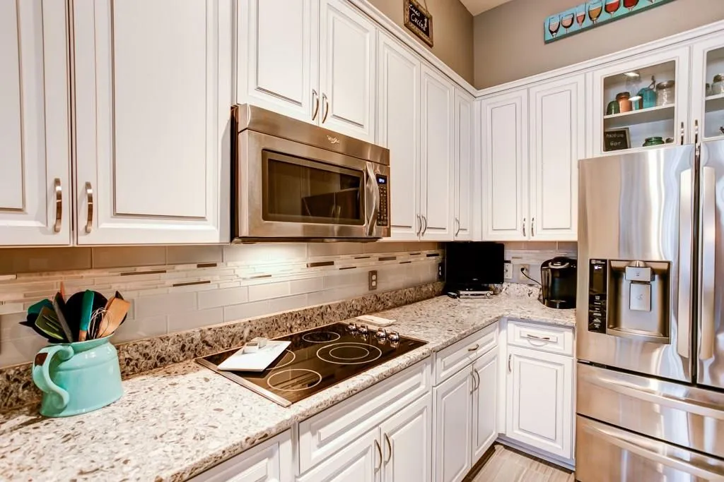 3445 Stratford Road Ne Unit 401, Atlanta, Georgia 30326, 2 Bedrooms Bedrooms, ,2 BathroomsBathrooms,Residential,Sold,3445 Stratford Road Ne Unit 401,5891447
