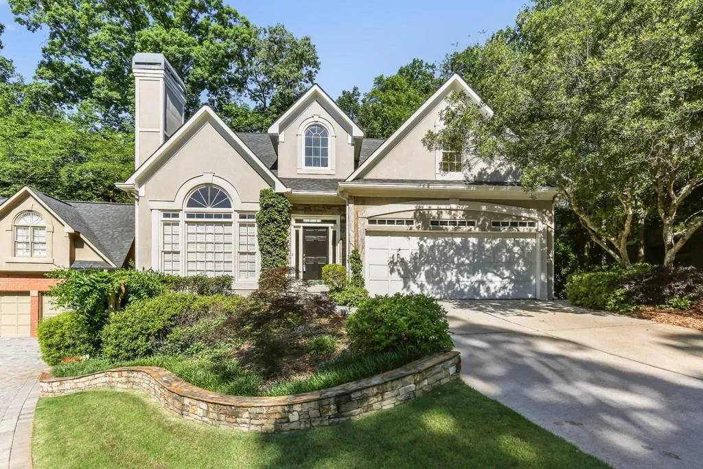5760 Cameron Hall Place, Sandy Springs, Georgia 30328, 4 Bedrooms Bedrooms, ,2 BathroomsBathrooms,Residential,Sold,5760 Cameron Hall Place,5910681