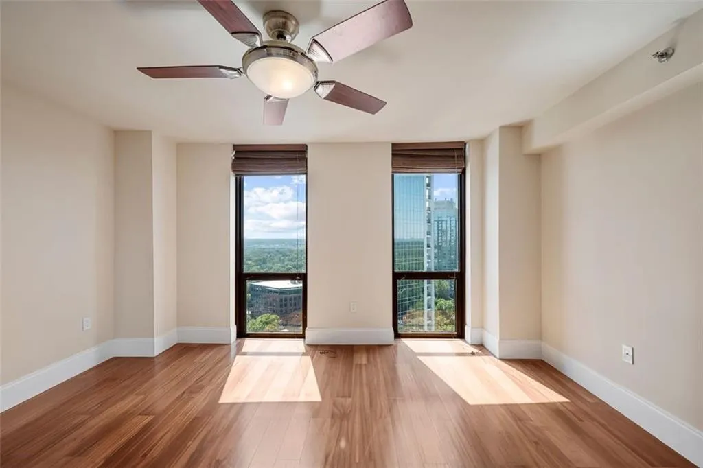 2870 Pharr Court South Nw Unit 2505, Atlanta, Georgia 30305, 2 Bedrooms Bedrooms, ,2 BathroomsBathrooms,Residential,For Sale,2870 Pharr Court South Nw Unit 2505,7648636