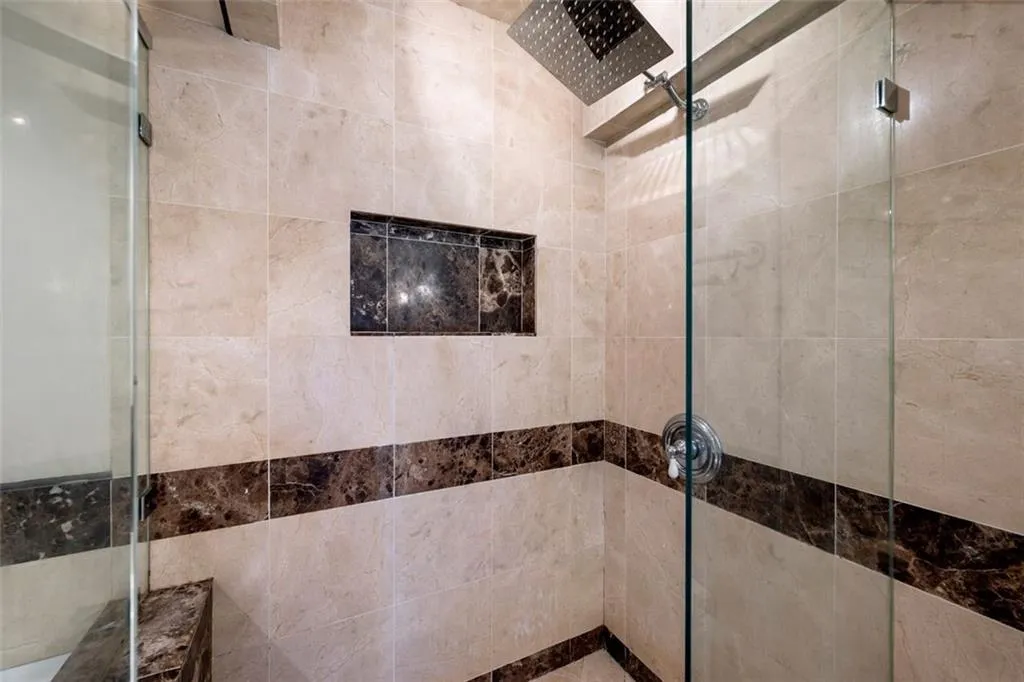 2870 Pharr Court South Nw Unit 2505, Atlanta, Georgia 30305, 2 Bedrooms Bedrooms, ,2 BathroomsBathrooms,Residential,For Sale,2870 Pharr Court South Nw Unit 2505,7648636