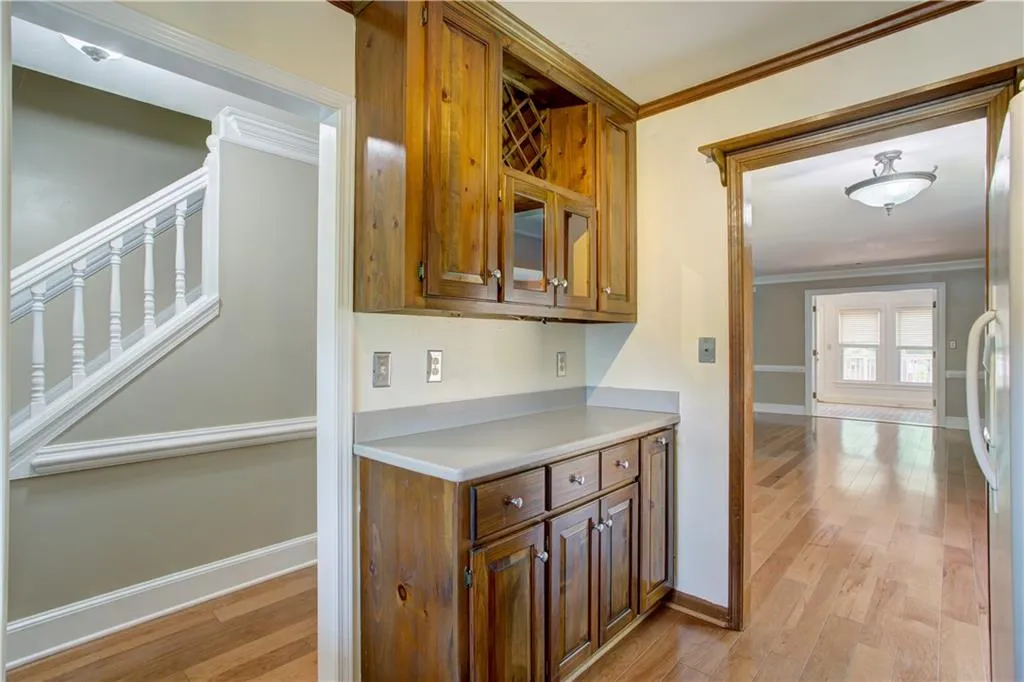 355 Towergate Place, Sandy Springs, Georgia 30350, 3 Bedrooms Bedrooms, ,3 BathroomsBathrooms,Residential,Sold,355 Towergate Place,6915290