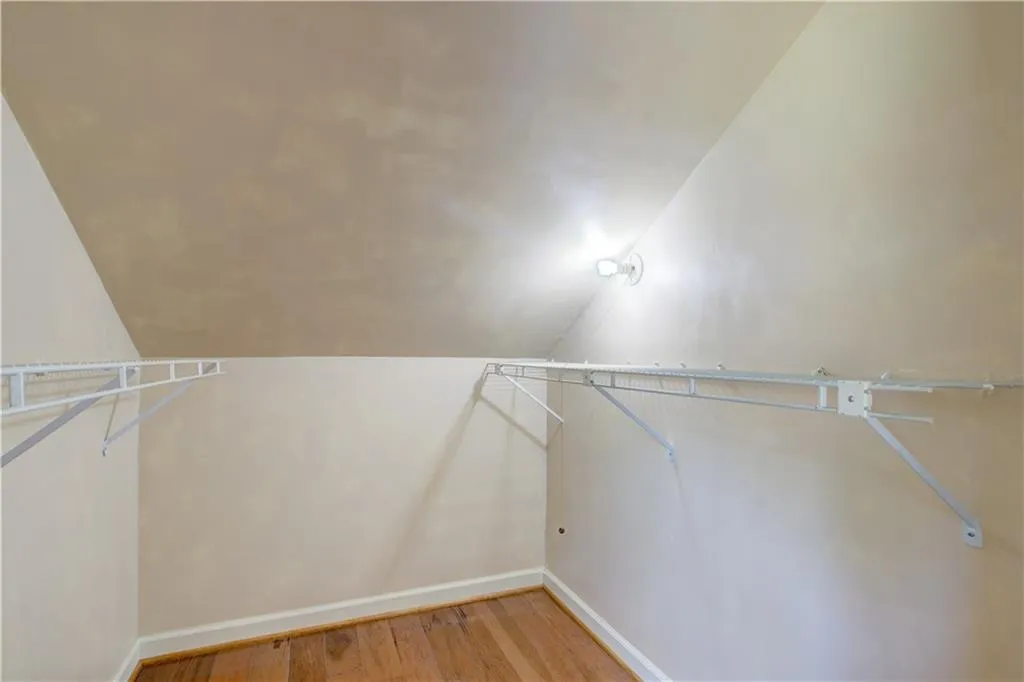 355 Towergate Place, Sandy Springs, Georgia 30350, 3 Bedrooms Bedrooms, ,3 BathroomsBathrooms,Residential,Sold,355 Towergate Place,6915290