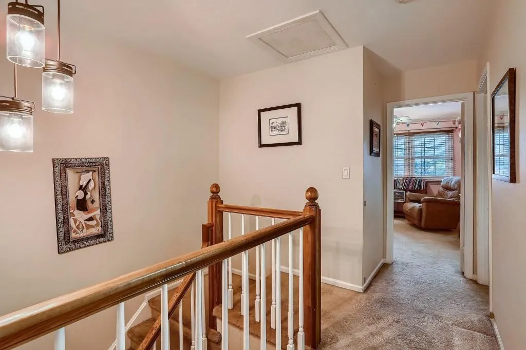 6520 Roswell Road Unit 15, Sandy Springs, Georgia 30328, 3 Bedrooms Bedrooms, ,2 BathroomsBathrooms,Residential,Sold,6520 Roswell Road Unit 15,6945402