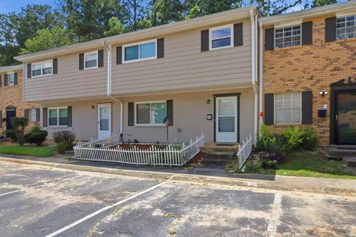4701 Flat Shols Rd, Union City, Georgia 30291