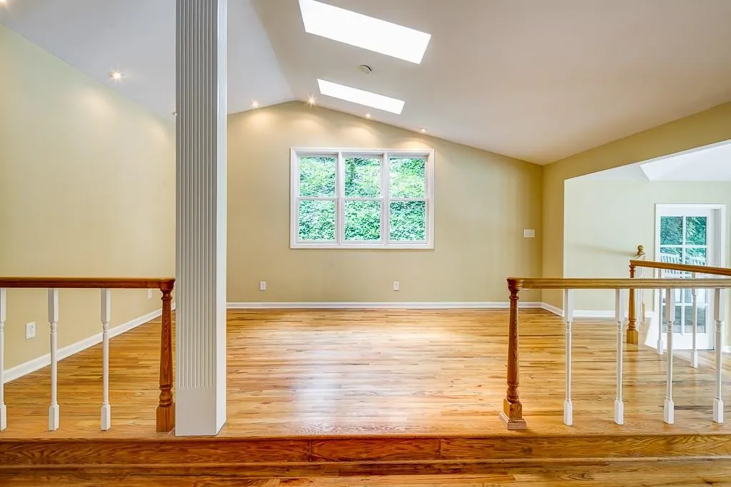 9673 Roberts Drive, Sandy Springs, Georgia 30350, 4 Bedrooms Bedrooms, ,3 BathroomsBathrooms,Residential,Sold,9673 Roberts Drive,5694472