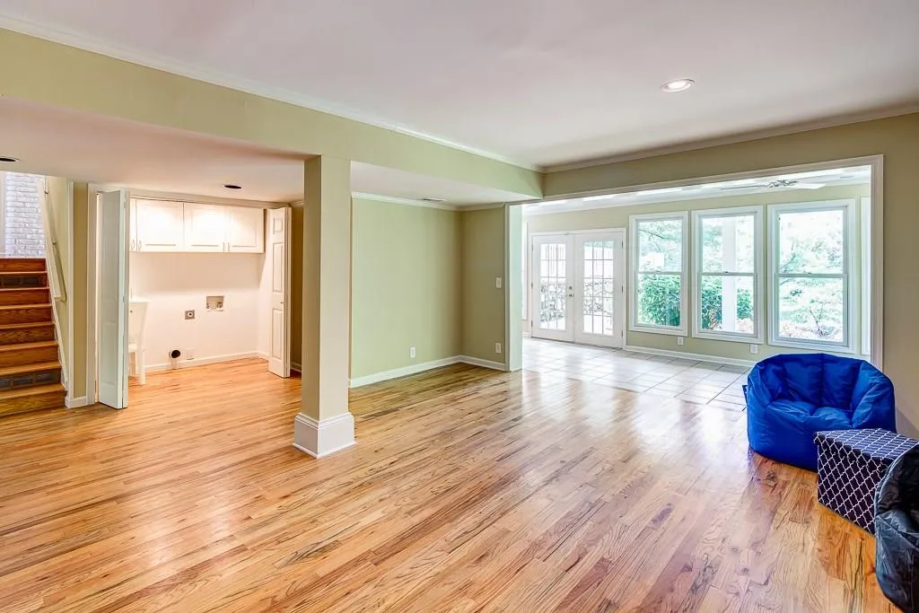 9673 Roberts Drive, Sandy Springs, Georgia 30350, 4 Bedrooms Bedrooms, ,3 BathroomsBathrooms,Residential,Sold,9673 Roberts Drive,5694472