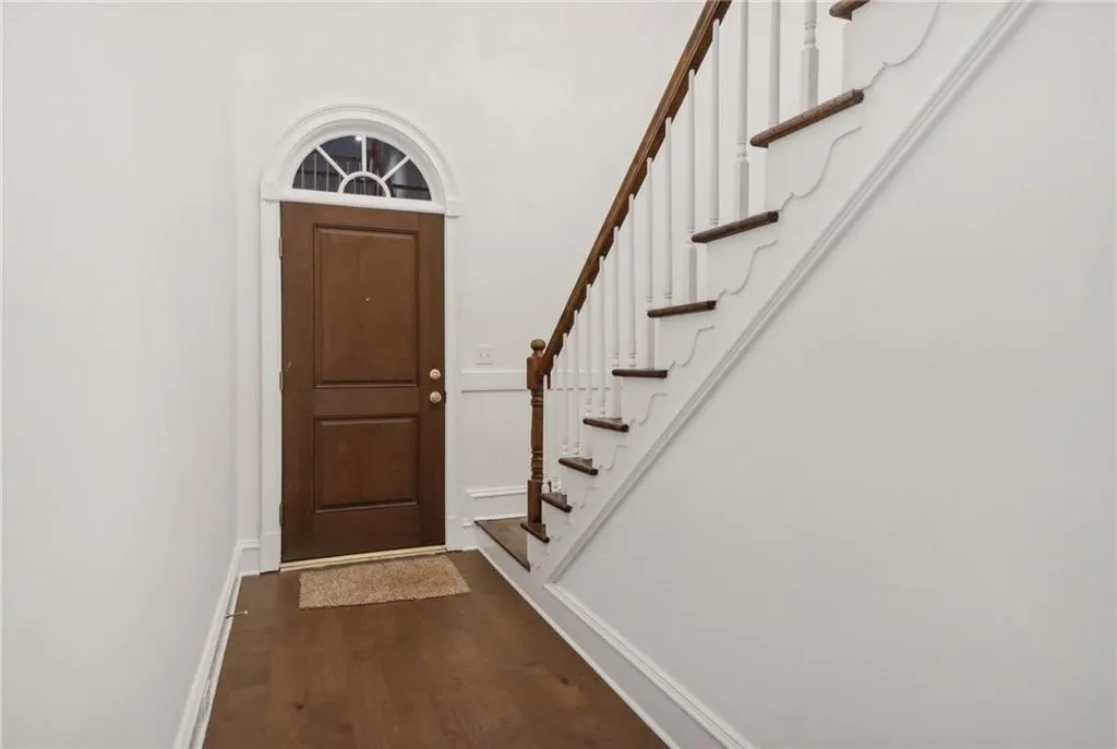 Two story foyer