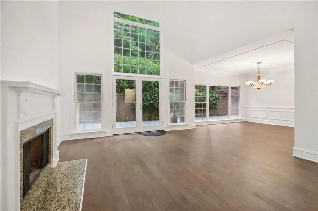 Light filled great room