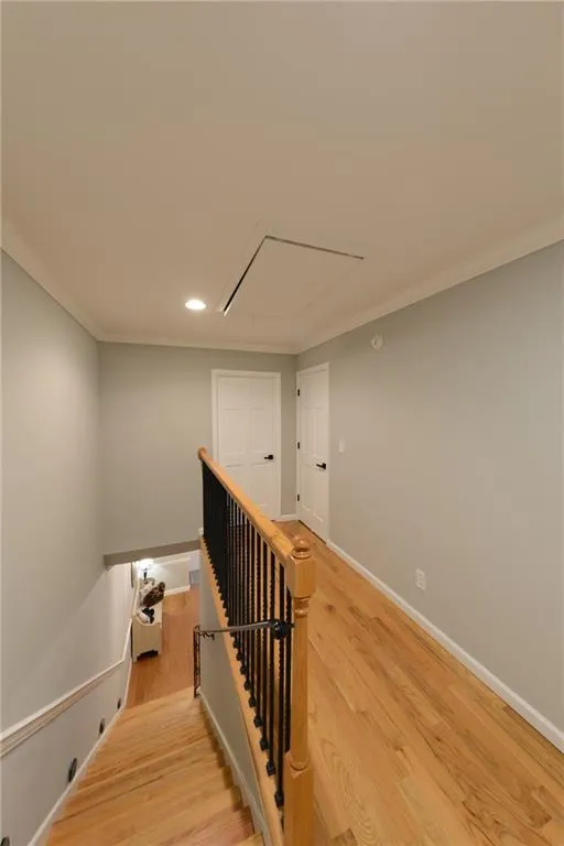 18 Willow Glen Ne Unit 18, Atlanta, Georgia 30342, 4 Bedrooms Bedrooms, ,3 BathroomsBathrooms,Residential,Sold,18 Willow Glen Ne Unit 18,6847969