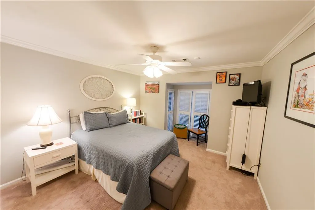 18 Willow Glen Ne Unit 18, Atlanta, Georgia 30342, 4 Bedrooms Bedrooms, ,3 BathroomsBathrooms,Residential,Sold,18 Willow Glen Ne Unit 18,6847969