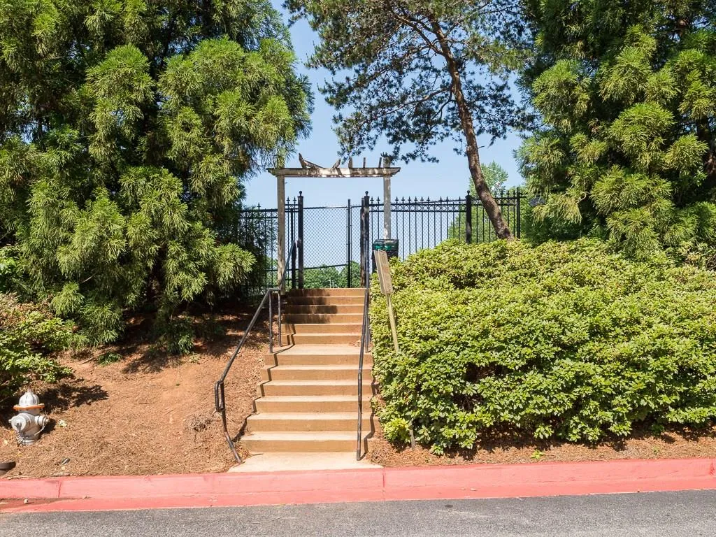 795 Hammond Drive Unit 1805, Atlanta, Georgia 30328, 1 Bedroom Bedrooms, ,1 BathroomBathrooms,Residential,Sold,795 Hammond Drive Unit 1805,6003559