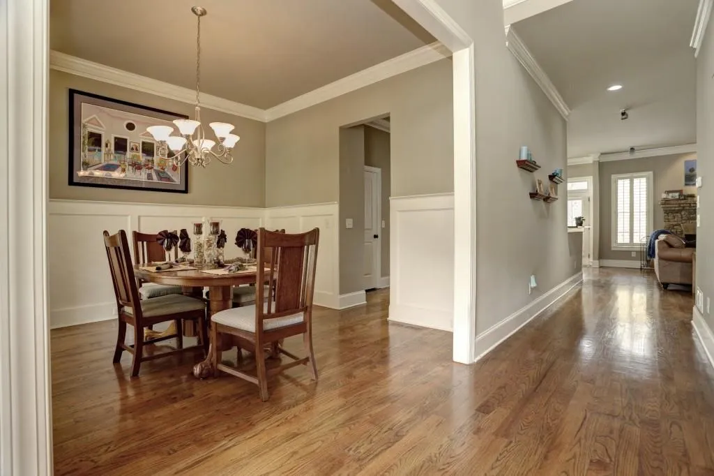 1892 Raven Hill Drive Ne, Brookhaven, Georgia 30319, 4 Bedrooms Bedrooms, ,3 BathroomsBathrooms,Residential,Sold,1892 Raven Hill Drive Ne,5830414