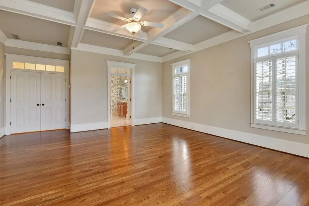 6045 Heards Drive, Sandy Springs, Georgia 30328, 5 Bedrooms Bedrooms, ,4 BathroomsBathrooms,Residential,Sold,6045 Heards Drive,5972699