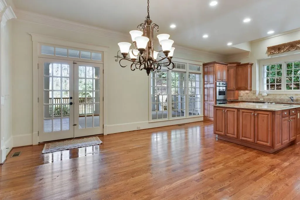 6045 Heards Drive, Sandy Springs, Georgia 30328, 5 Bedrooms Bedrooms, ,4 BathroomsBathrooms,Residential,Sold,6045 Heards Drive,5972699