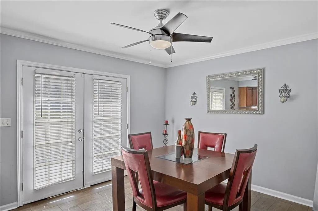 6900 Roswell Road Unit H3, Atlanta, Georgia 30328, 3 Bedrooms Bedrooms, ,2 BathroomsBathrooms,Residential,Sold,6900 Roswell Road Unit H3,7208287