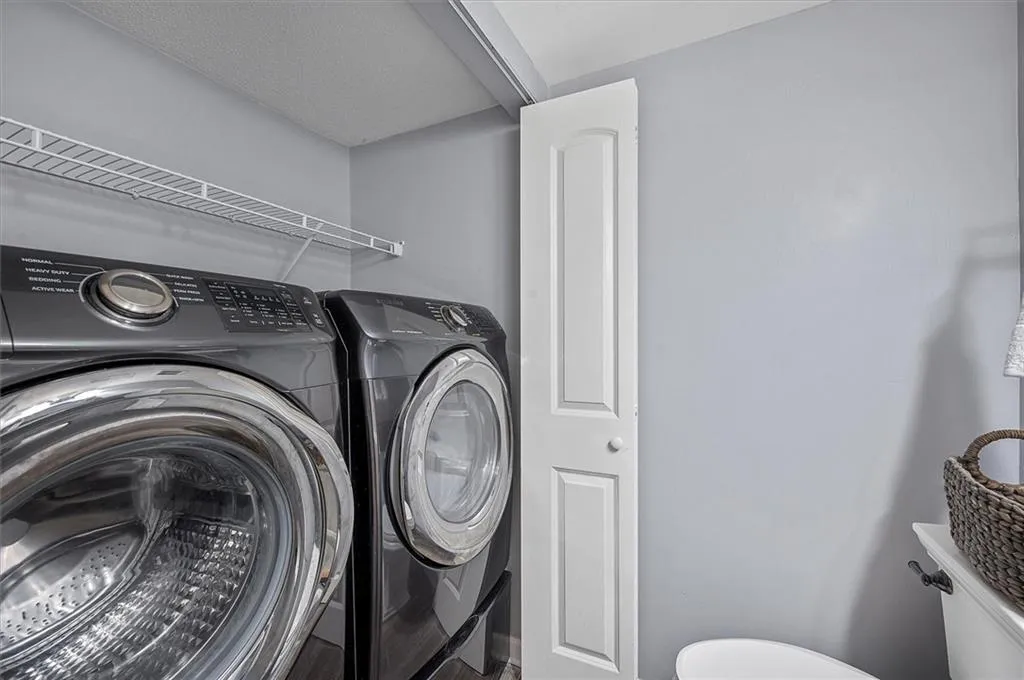 6900 Roswell Road Unit H3, Atlanta, Georgia 30328, 3 Bedrooms Bedrooms, ,2 BathroomsBathrooms,Residential,Sold,6900 Roswell Road Unit H3,7208287