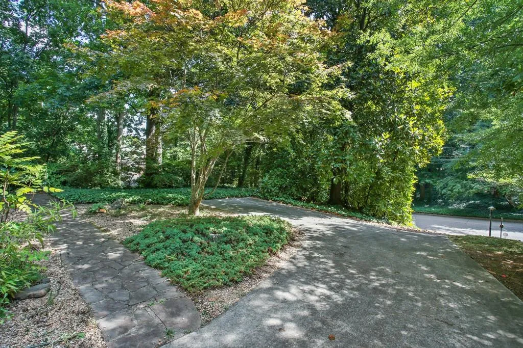 3931 Sheldon Drive Ne, Atlanta, Georgia 30342, ,Land,Sold,3931 Sheldon Drive Ne,5716600