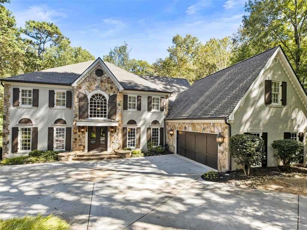765 River Gate Drive, Sandy Springs, Georgia 30350, 5 Bedrooms Bedrooms, ,4 BathroomsBathrooms,Residential,Sold,765 River Gate Drive,7287495