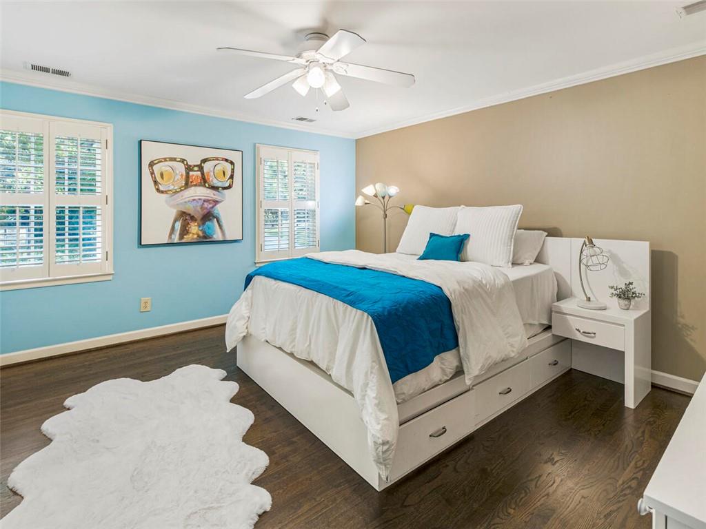 765 River Gate Drive, Sandy Springs, Georgia 30350, 5 Bedrooms Bedrooms, ,4 BathroomsBathrooms,Residential,Sold,765 River Gate Drive,7287495