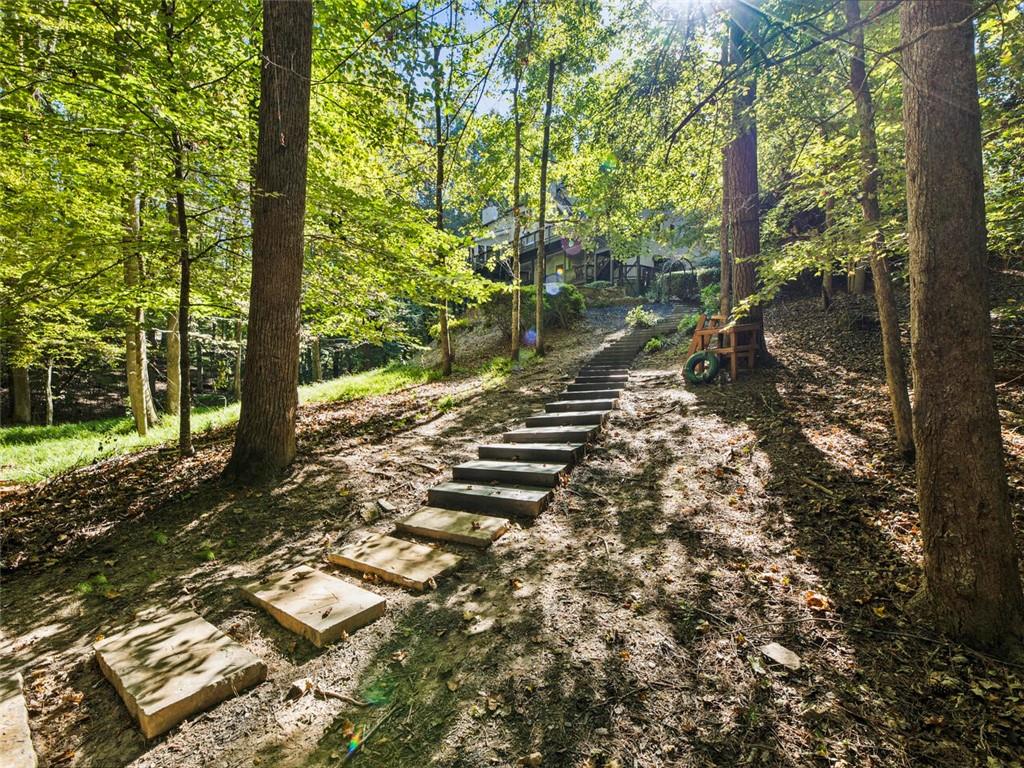 765 River Gate Drive, Sandy Springs, Georgia 30350, 5 Bedrooms Bedrooms, ,4 BathroomsBathrooms,Residential,Sold,765 River Gate Drive,7287495