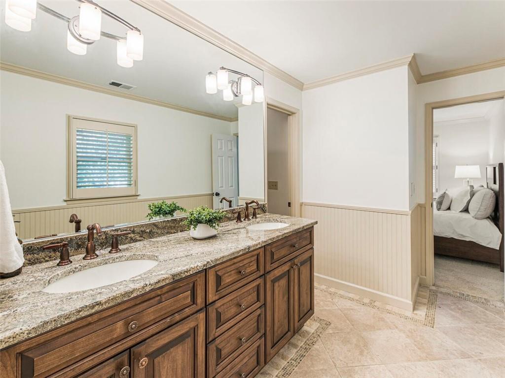 765 River Gate Drive, Sandy Springs, Georgia 30350, 5 Bedrooms Bedrooms, ,4 BathroomsBathrooms,Residential,Sold,765 River Gate Drive,7287495