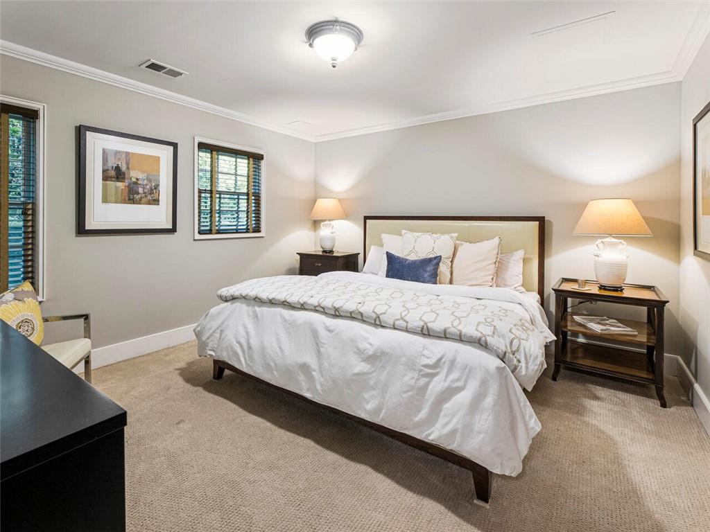 765 River Gate Drive, Sandy Springs, Georgia 30350, 5 Bedrooms Bedrooms, ,4 BathroomsBathrooms,Residential,Sold,765 River Gate Drive,7287495