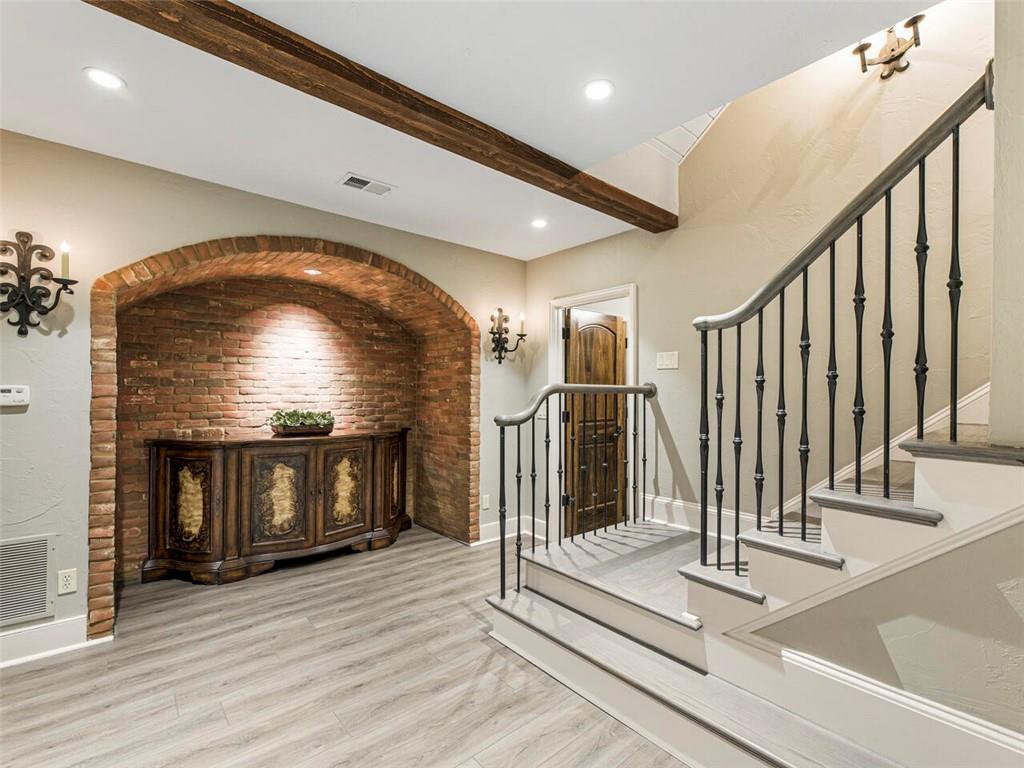 765 River Gate Drive, Sandy Springs, Georgia 30350, 5 Bedrooms Bedrooms, ,4 BathroomsBathrooms,Residential,Sold,765 River Gate Drive,7287495