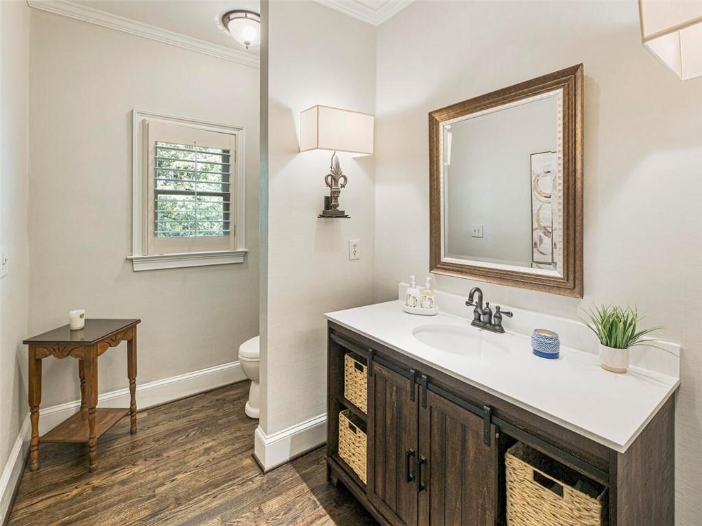 765 River Gate Drive, Sandy Springs, Georgia 30350, 5 Bedrooms Bedrooms, ,4 BathroomsBathrooms,Residential,Sold,765 River Gate Drive,7287495