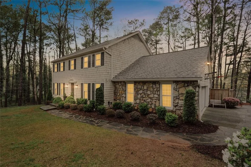 410 Dalrymple Road, Atlanta, Georgia 30328, 4 Bedrooms Bedrooms, ,2 BathroomsBathrooms,Residential,Sold,410 Dalrymple Road,7027933