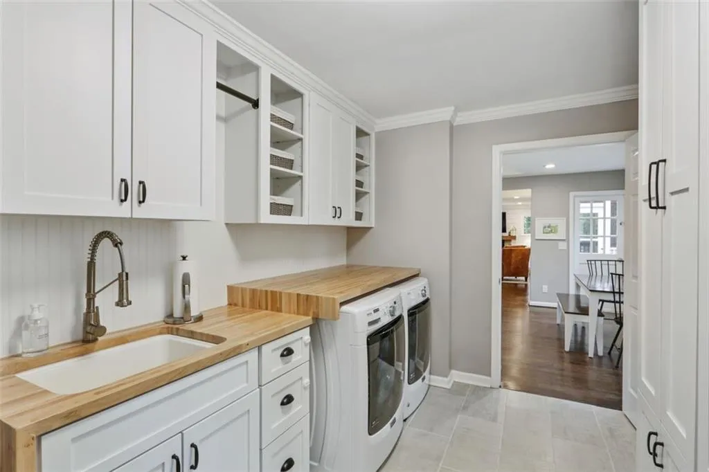 410 Dalrymple Road, Atlanta, Georgia 30328, 4 Bedrooms Bedrooms, ,2 BathroomsBathrooms,Residential,Sold,410 Dalrymple Road,7027933