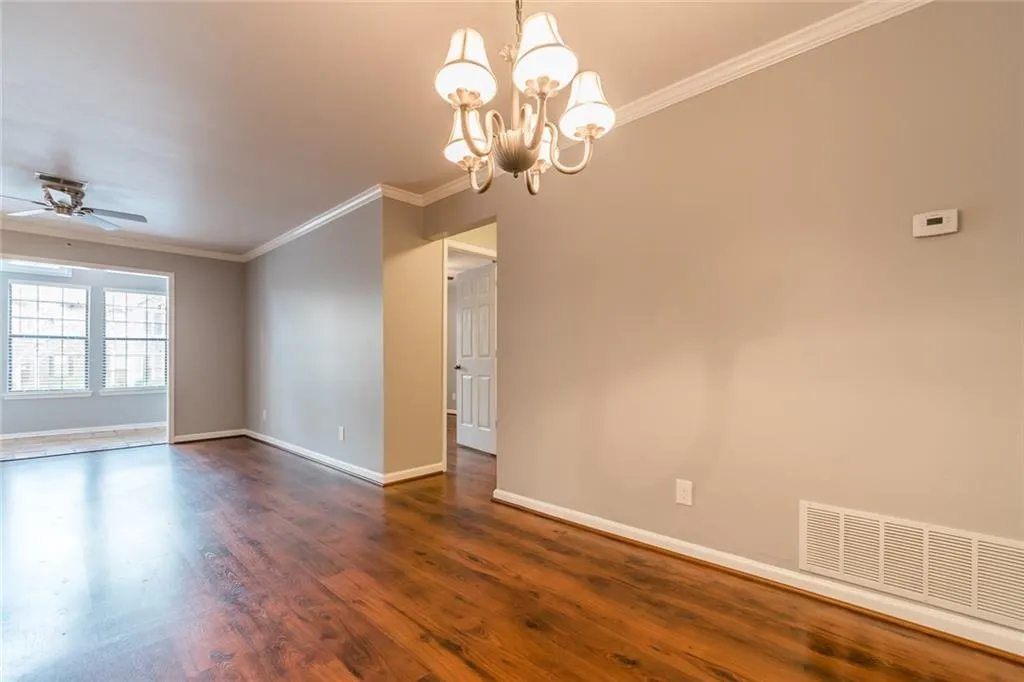 619 Barrington Hills Drive, Sandy Springs, Georgia 30350, 1 Bedroom Bedrooms, ,1 BathroomBathrooms,Residential,Sold,619 Barrington Hills Drive,6123941